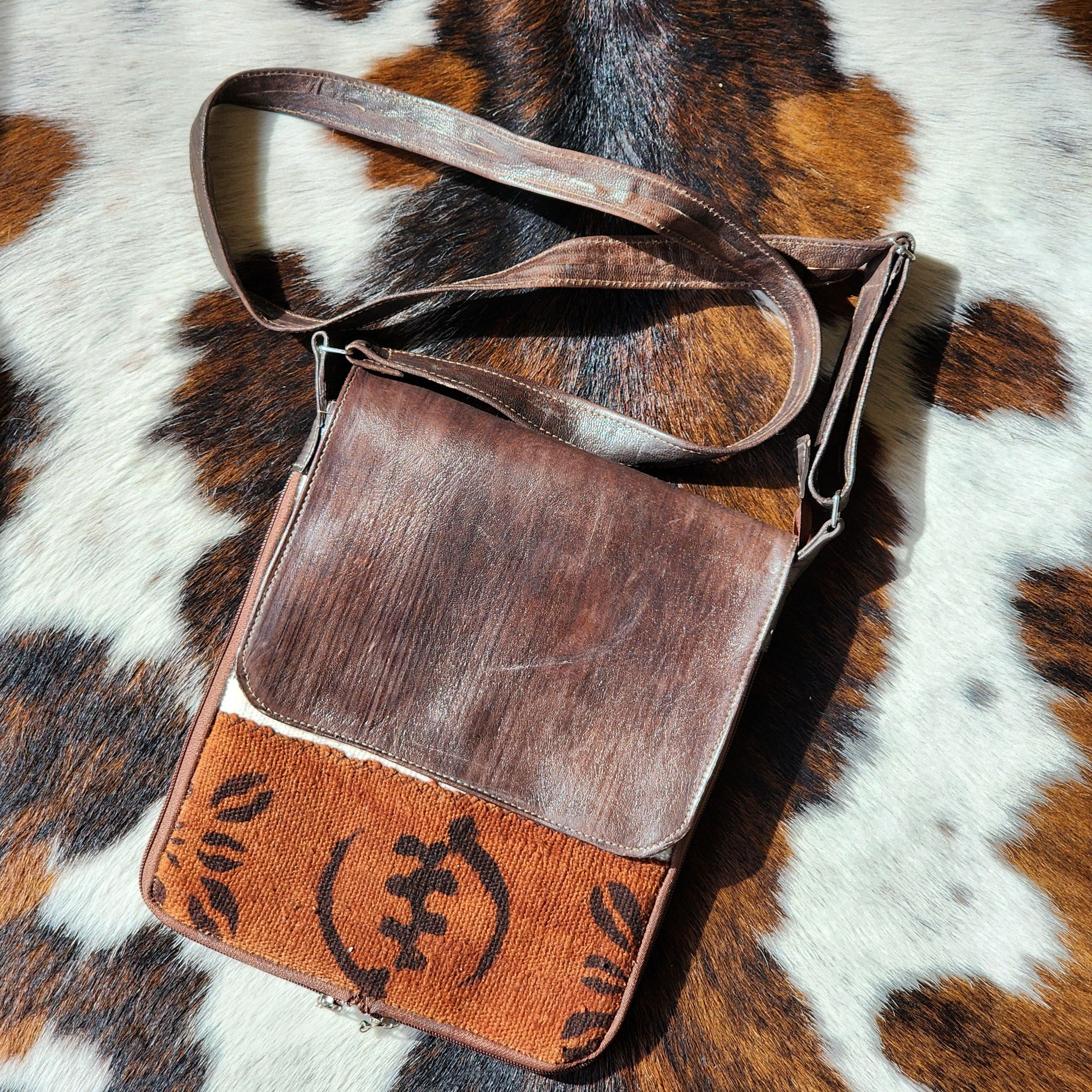Ubuntu - Leather Arabesque Fusion Diaper Bag | Buy at Best Price from  Mumzworld