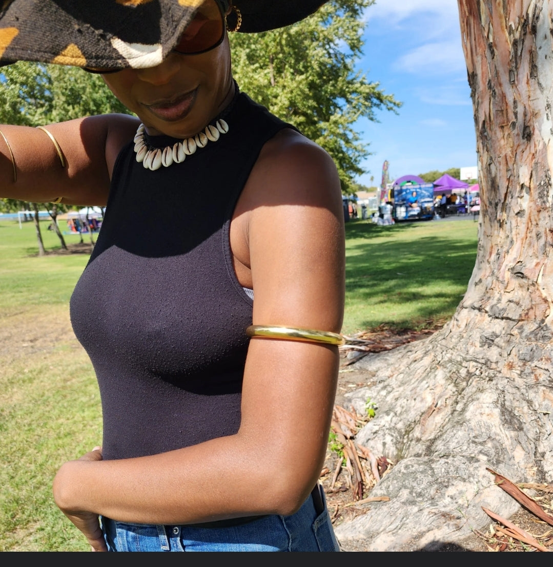 Hamer Cuff worn as an arm cuff